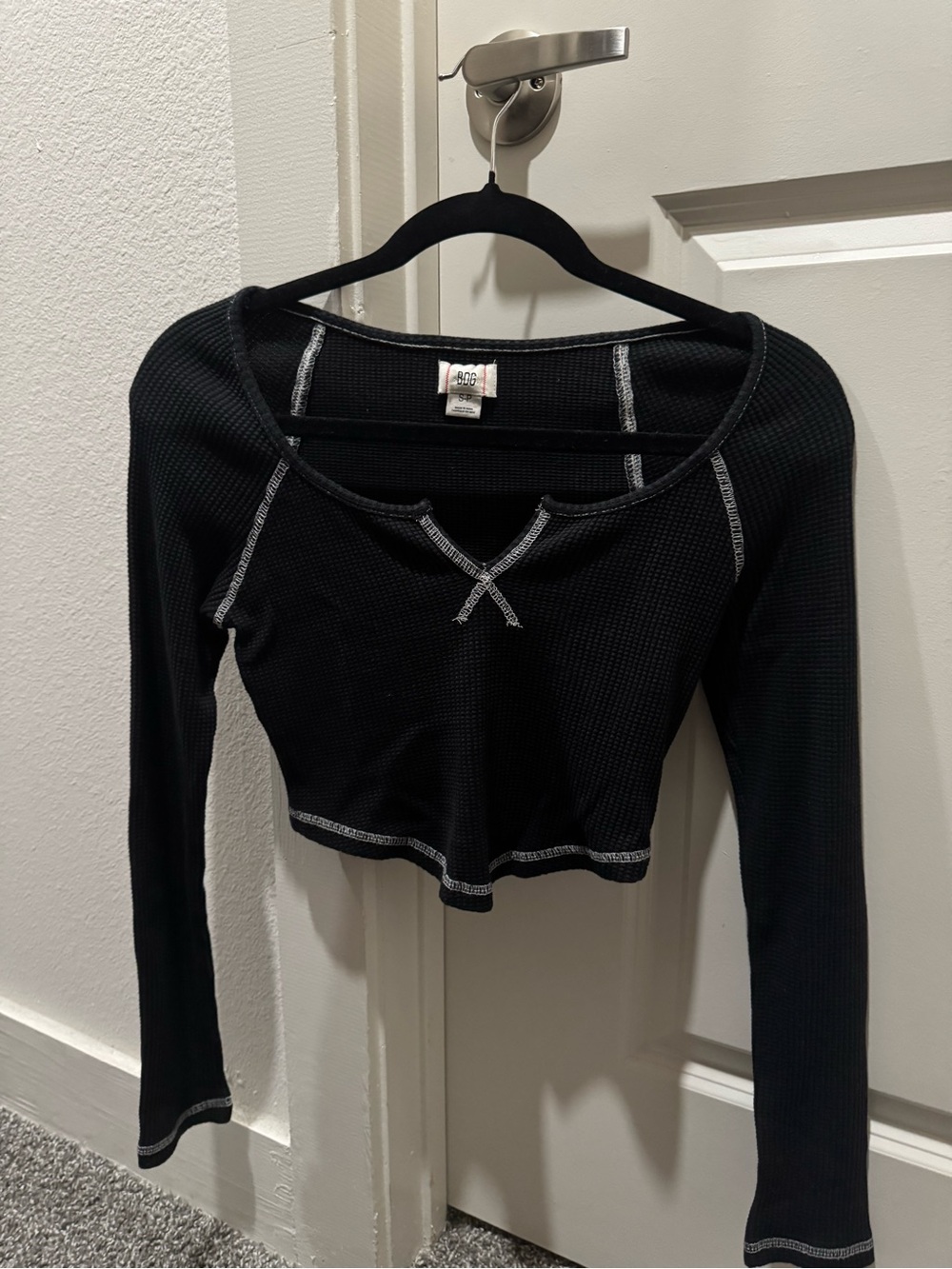 Urban Outfitters Black Long-Sleeve Waffle Crop Top